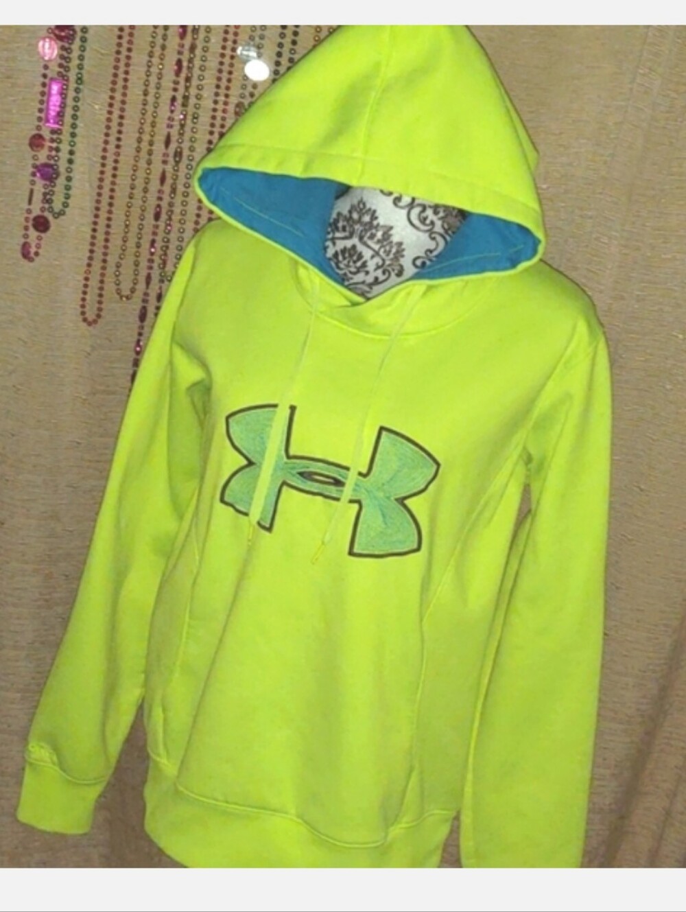 Under Armour Storm Cold Gear Semi-Fitted Neon Hoodie Large